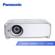 松下（Panasonic）PT-BW550C 投影仪 5500流明 3LCD显示技术 手动变焦 1280*800dpi 整机三年保修 灯泡半年保修